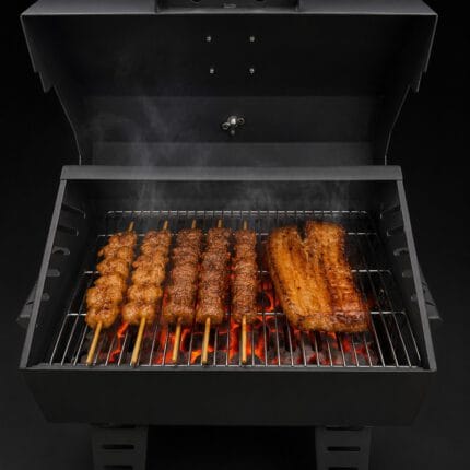 Lo Eco Tach Khoi thep son 600 do dang nuong xien thit va ba chi tren vi inox